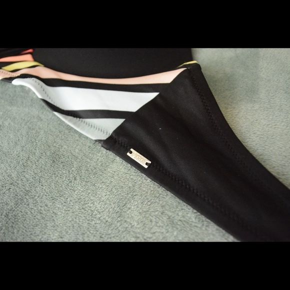 PINK bikini top - Picture 3 of 6